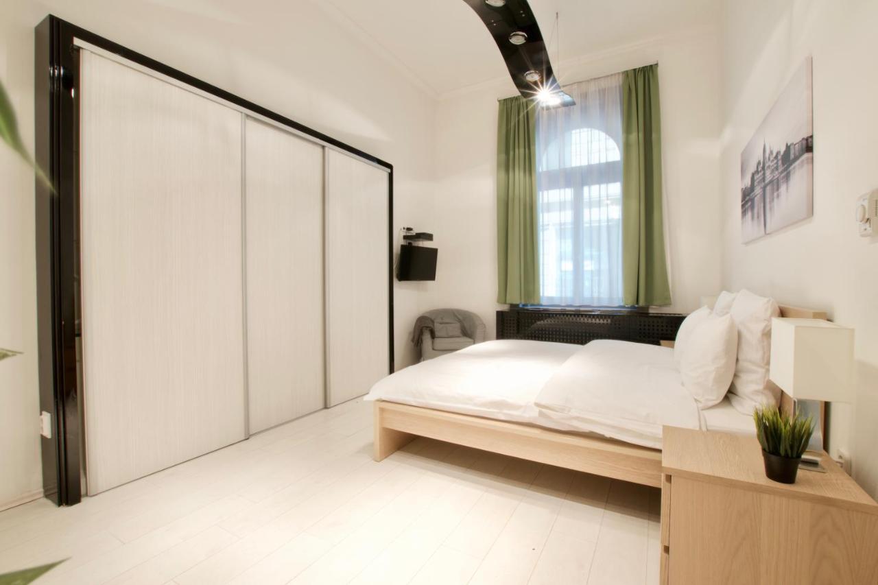 St. King 1 By Hi5 Apartments Budapeste Exterior foto